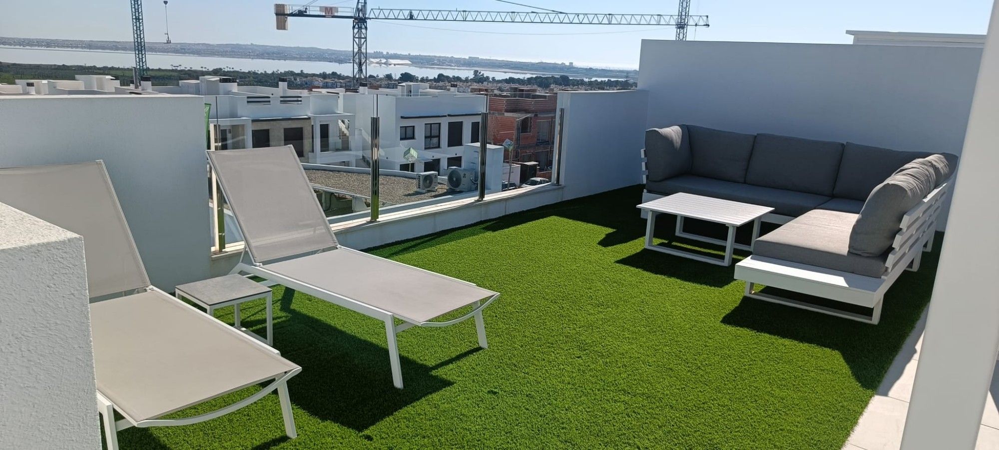 Terrace of Flat to rent in Torrevieja  with Terrace, Swimming Pool and Furnished