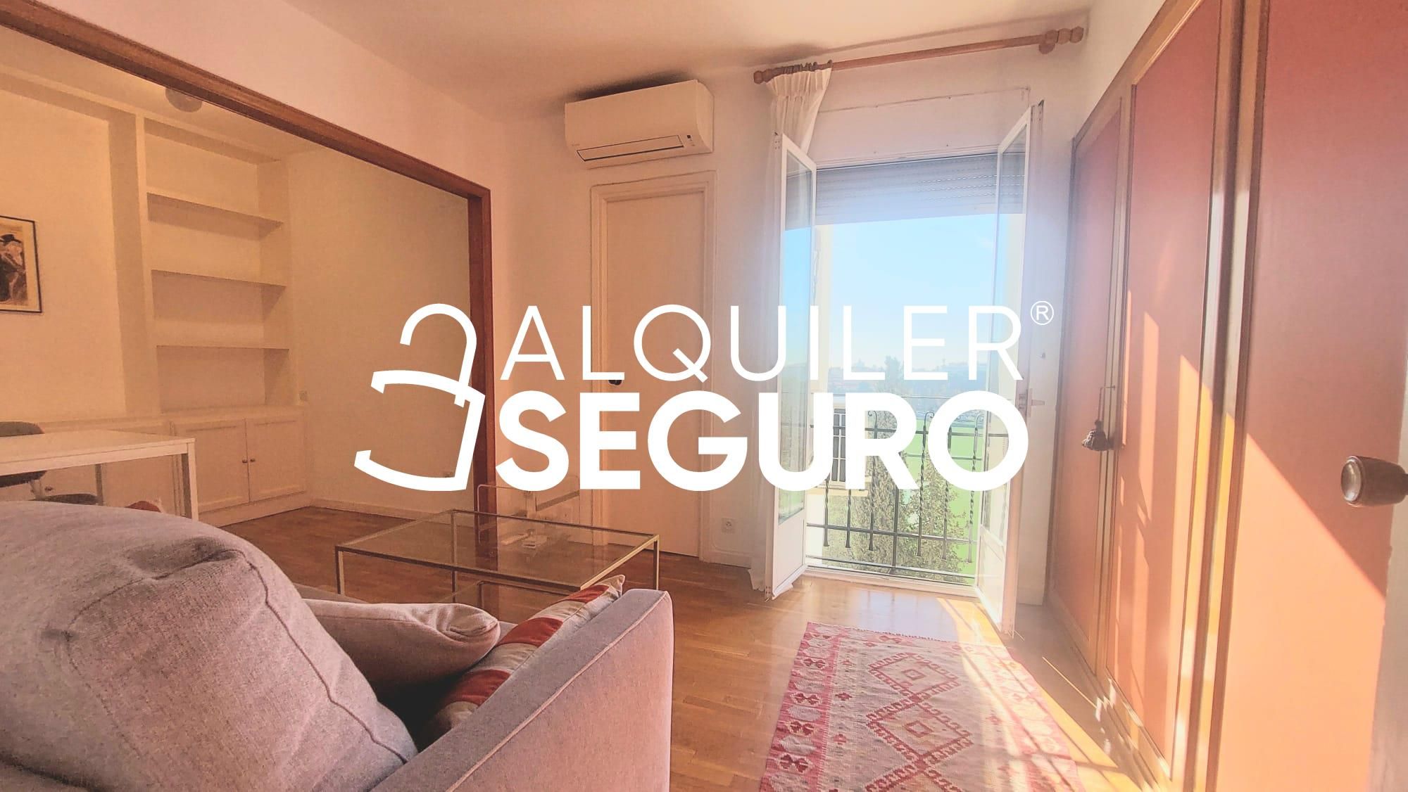Bedroom of Flat to rent in  Madrid Capital  with Air Conditioner, Heating and Furnished