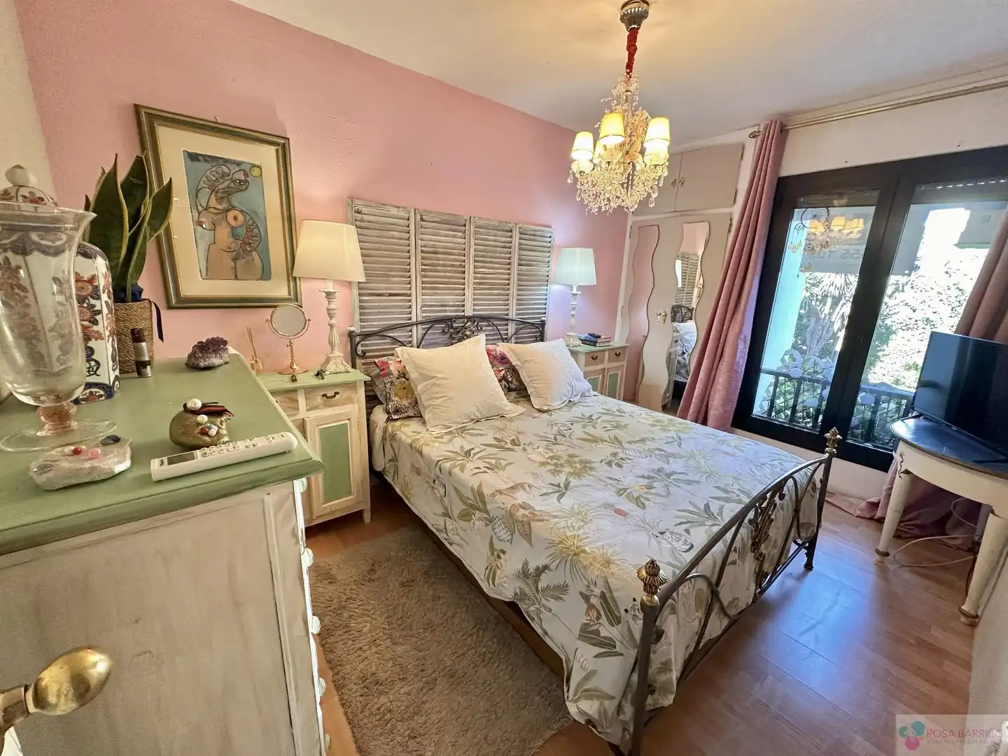 Habitación de Piso en venta en Marbella con Aire acondicionado, Terraza y Piscina comunitaria