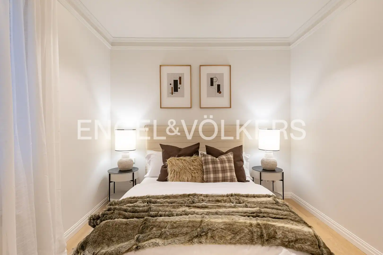 Schlafzimmer von Wohnung zum Verkauf in Madrid mit Klimaanlage und Heizung