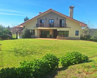 Vista exterior de Casa o xalet en venda en Villaviciosa amb Terrassa