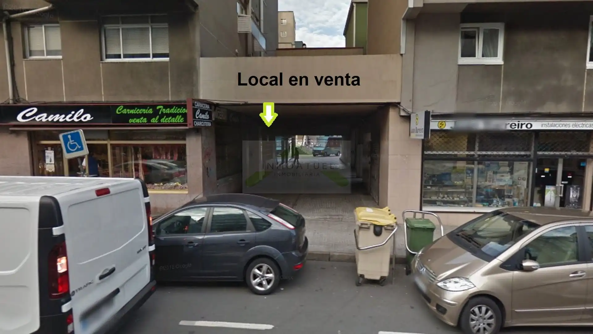 Vista exterior de Local en venta en A Coruña Capital 