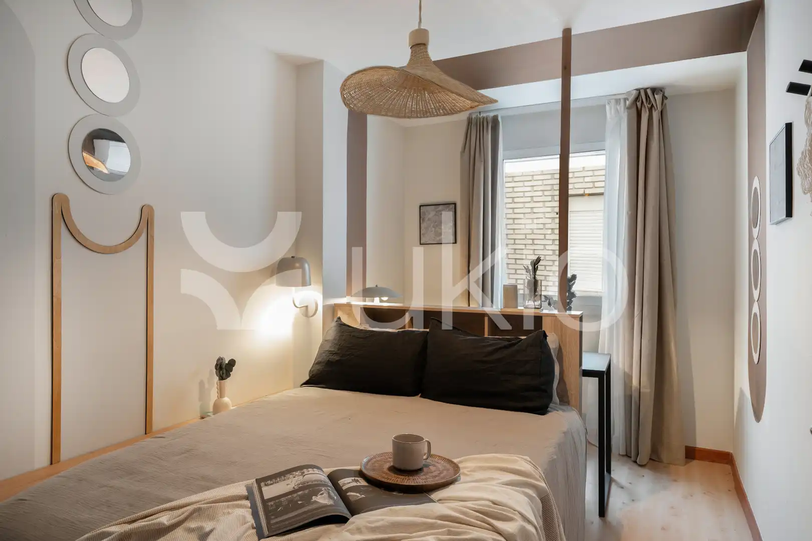 Habitación de Apartamento de alquiler en Madrid con Calefacción, Amueblado y Horno
