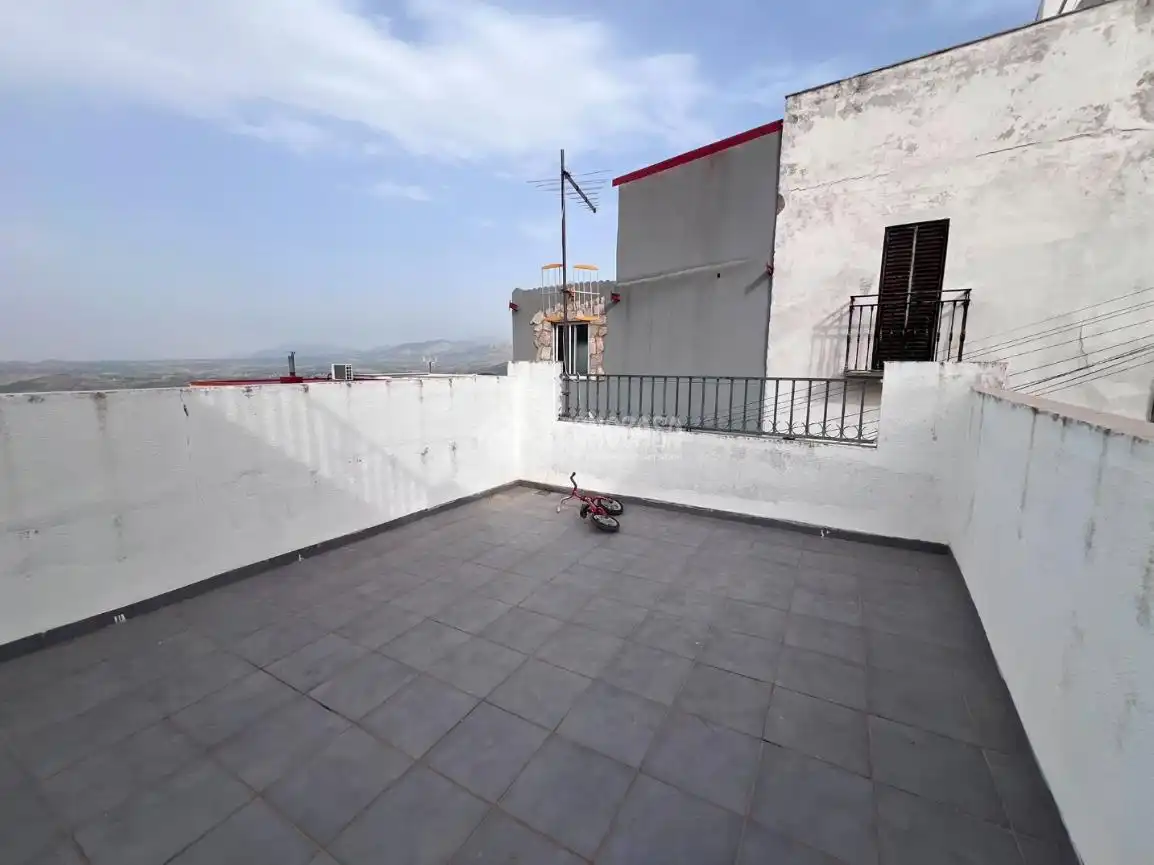 Casa adosada en venta en Ctra. Circunvalación - La Magdalena