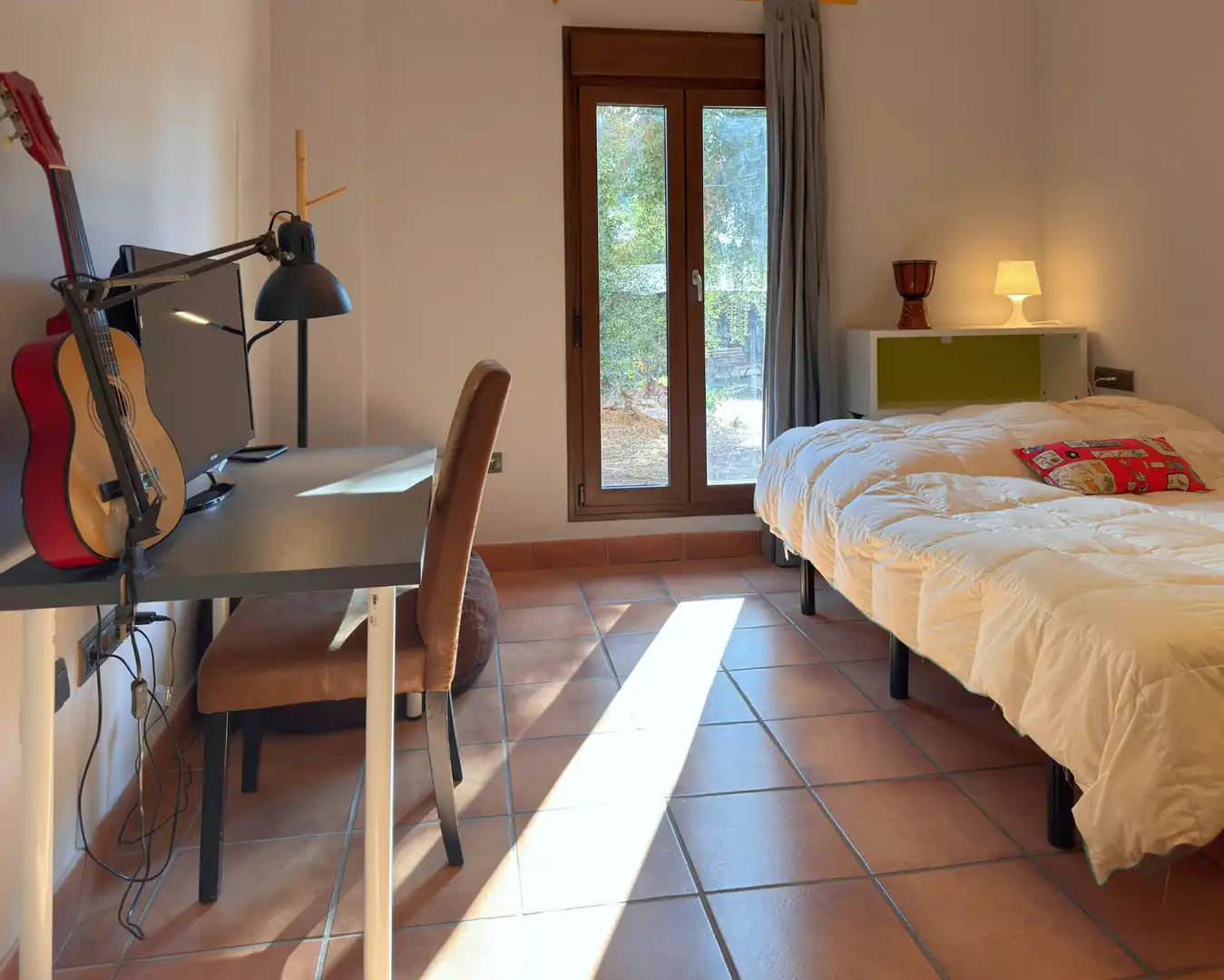 Habitación de Casa o chalet en venta en Carmona con Aire acondicionado, Calefacción y Jardín privado