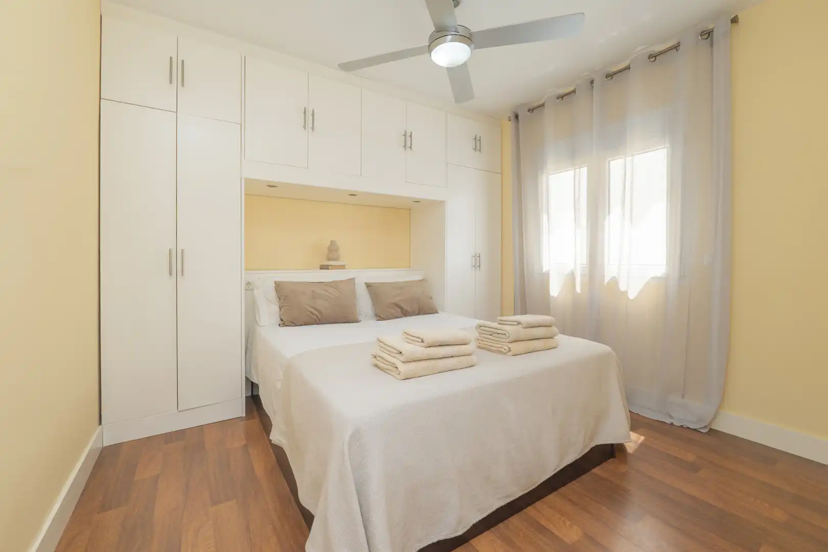 Habitación de Ático en venta en Torremolinos con Aire acondicionado, Calefacción y Terraza