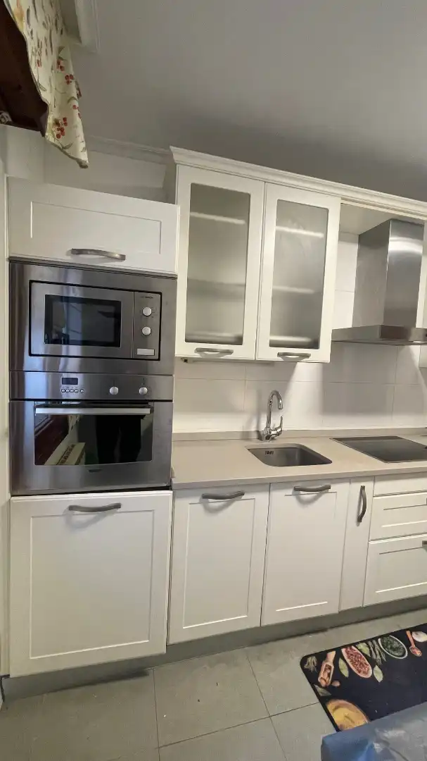 Cocina de Piso en venta en Portugalete con Calefacción, Terraza y Trastero