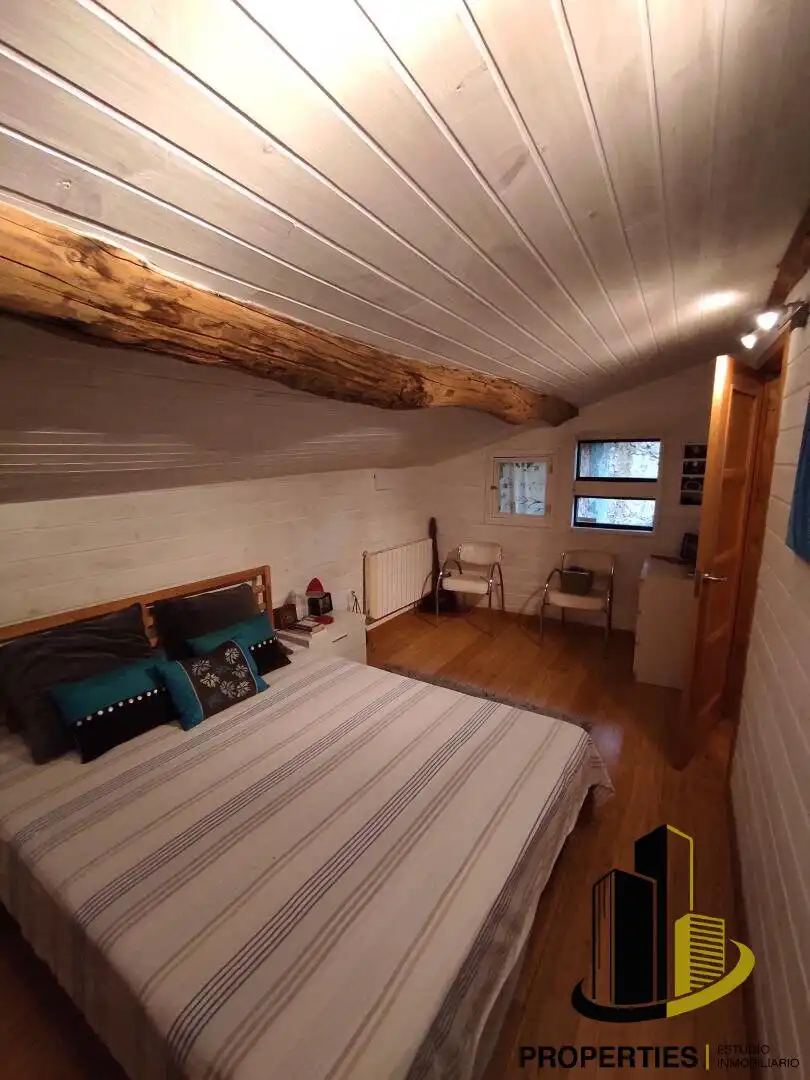 Bedroom of Houses for sale in Aldeacipreste