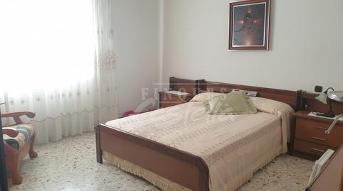 Foto 3 de Pis en venda a Rocafonda, Mataró