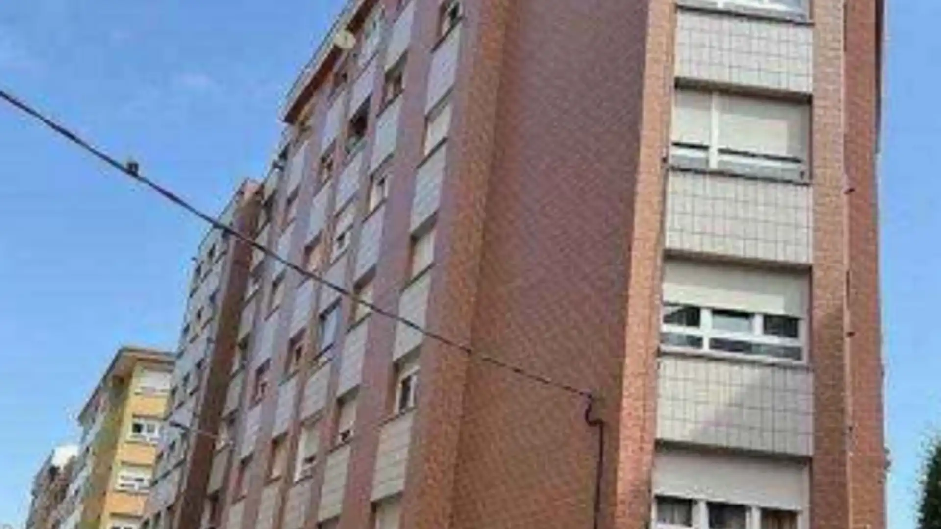 Vista exterior de Piso en venta en Gijón 
