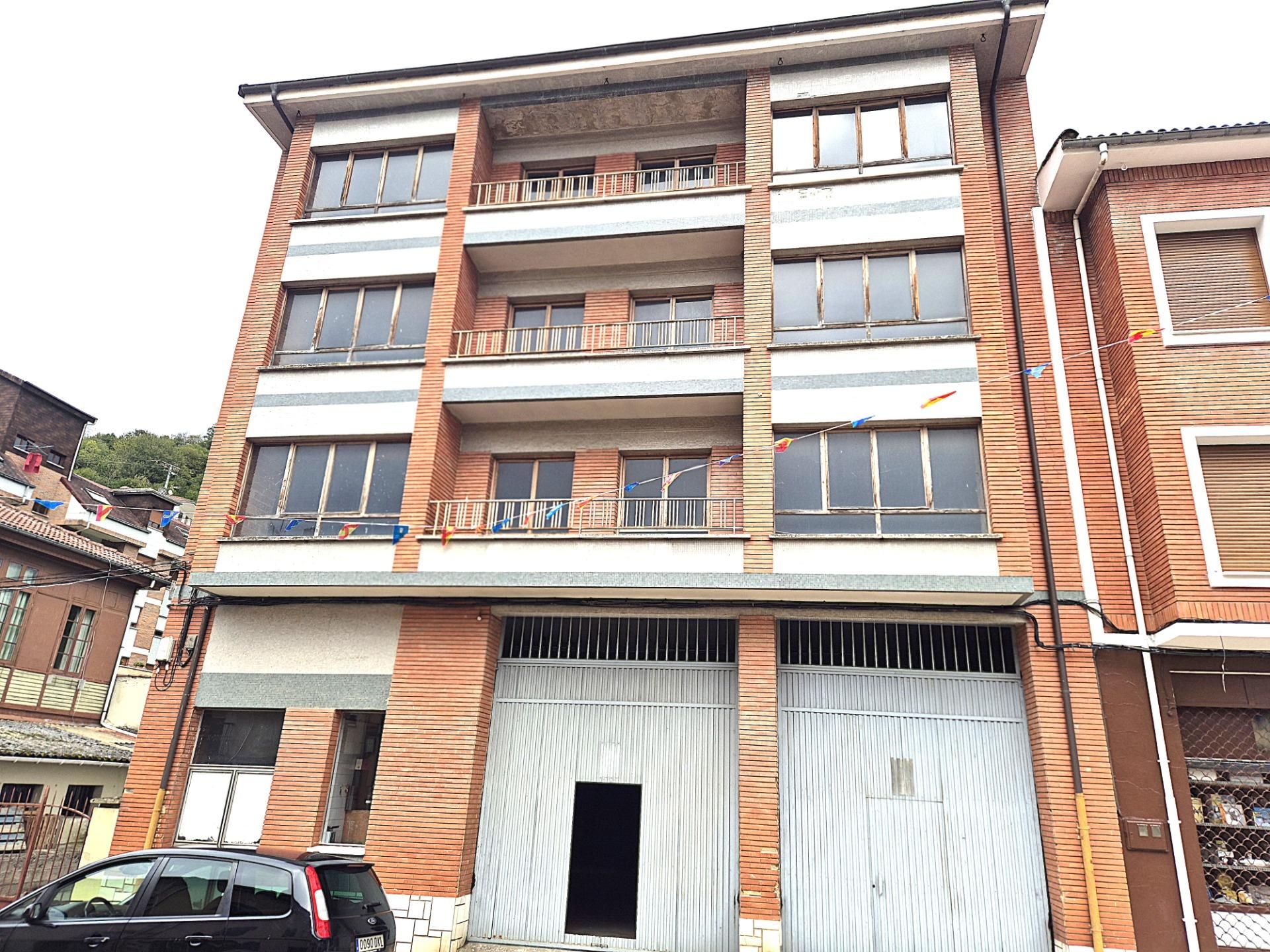 Exterior view of Building for sale in Aller