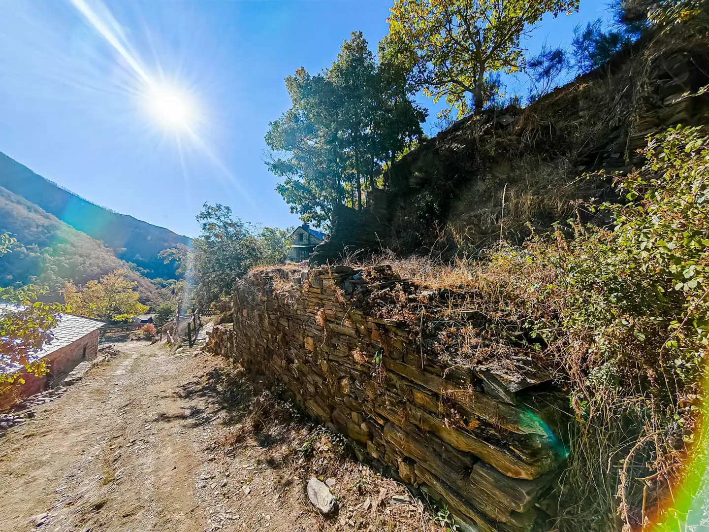 Vista exterior de Finca rústica en venda en Ponferrada