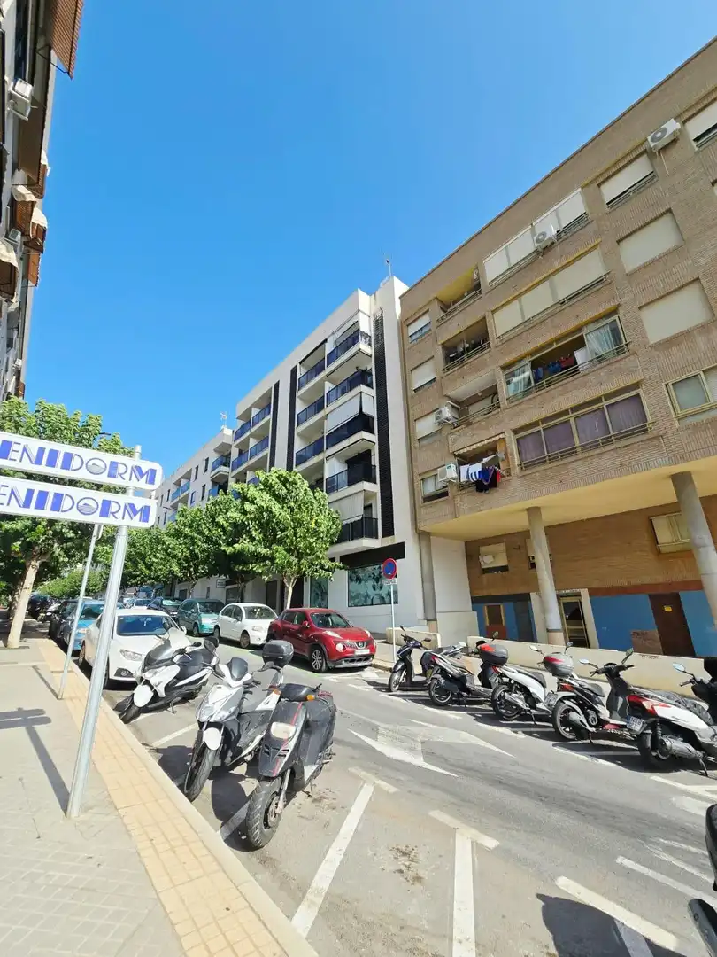 Exterior view of Apartments for sale in Benidorm  with Air Conditioner, Terrace and Furnished