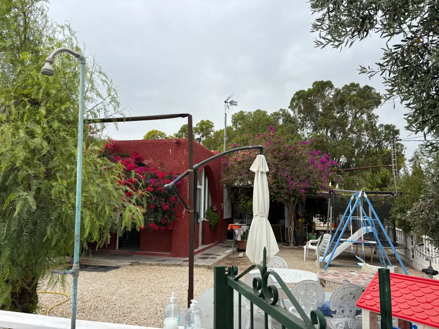 Jardín de Casa o chalet en venta en Elche / Elx con Aire acondicionado, Jardín privado y Piscina