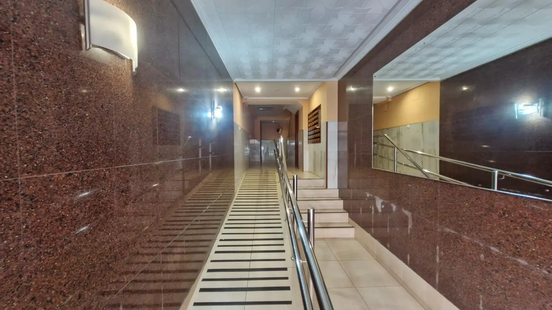 Flat for sale in Erandio