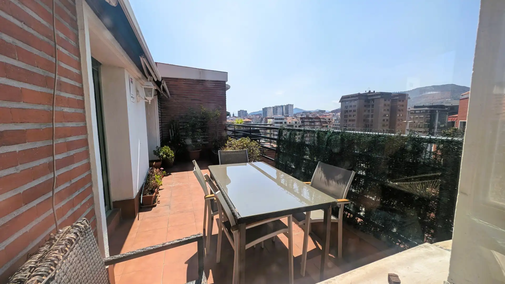 Terraza de Ático en venta en Bilbao  con Calefacción, Terraza y Amueblado
