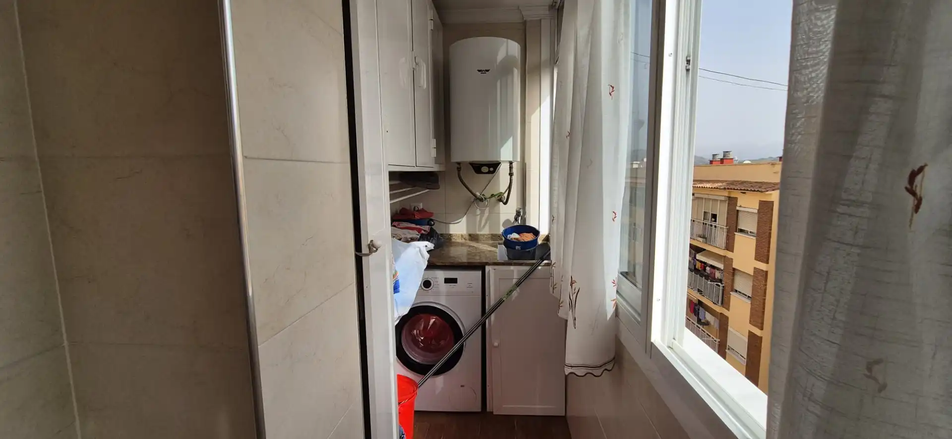 Wohnung mit Aufzug zum Verkauf in Calle Pintor Eugenio Chicano 1, imagen 3