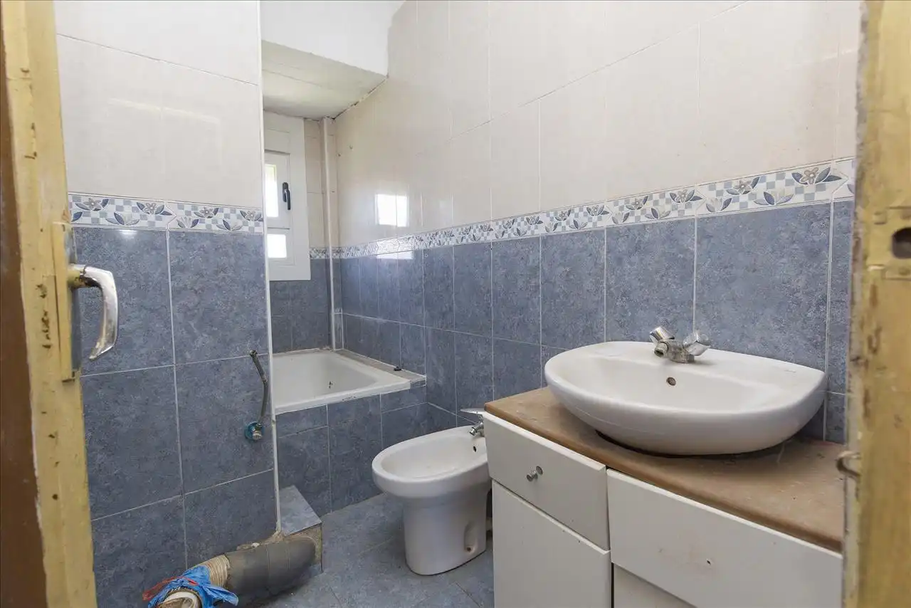 Bathroom of Flat for sale in Huesca  with Terrace