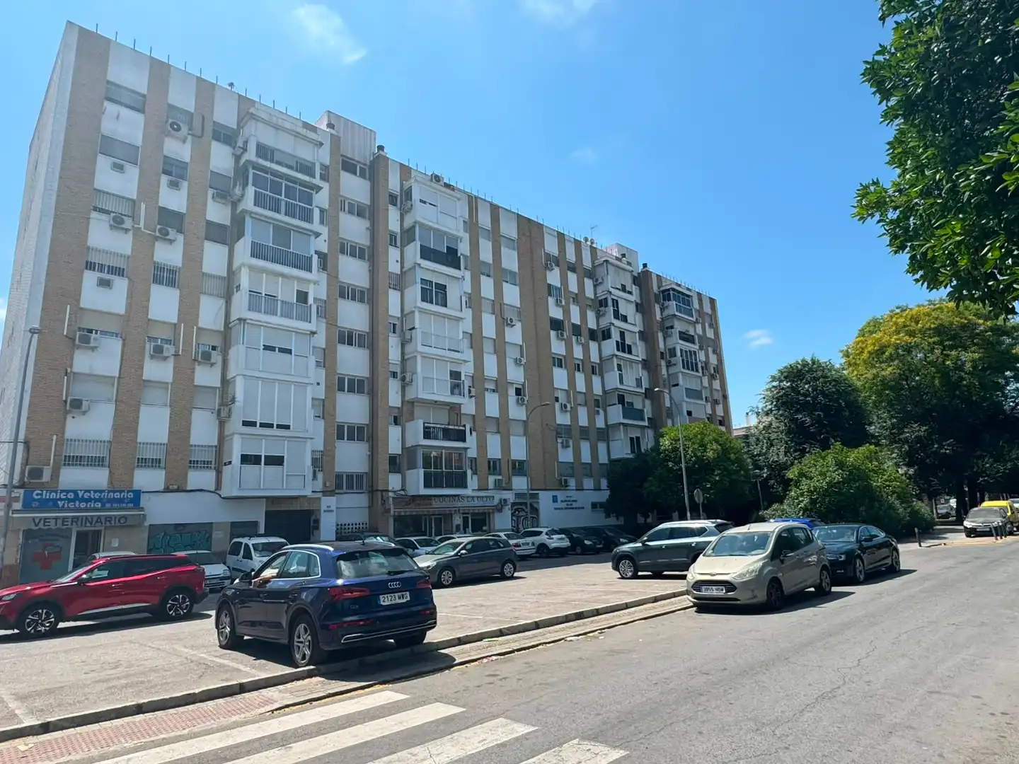 Vista exterior de Piso en venta en Sevilla con Aire acondicionado y Terraza