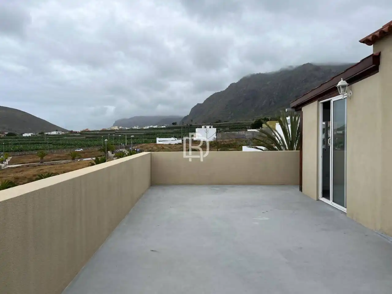 Vista exterior de Piso de alquiler en Buenavista del Norte con Terraza y Amueblado
