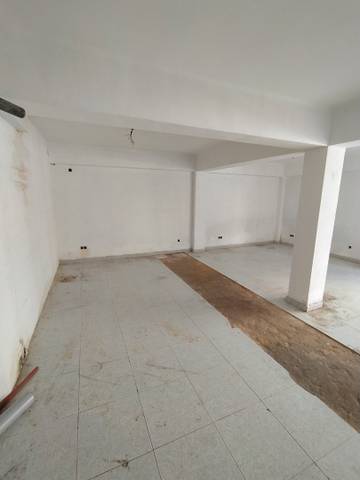 Local comercial en Alquiler en Son Cotoner