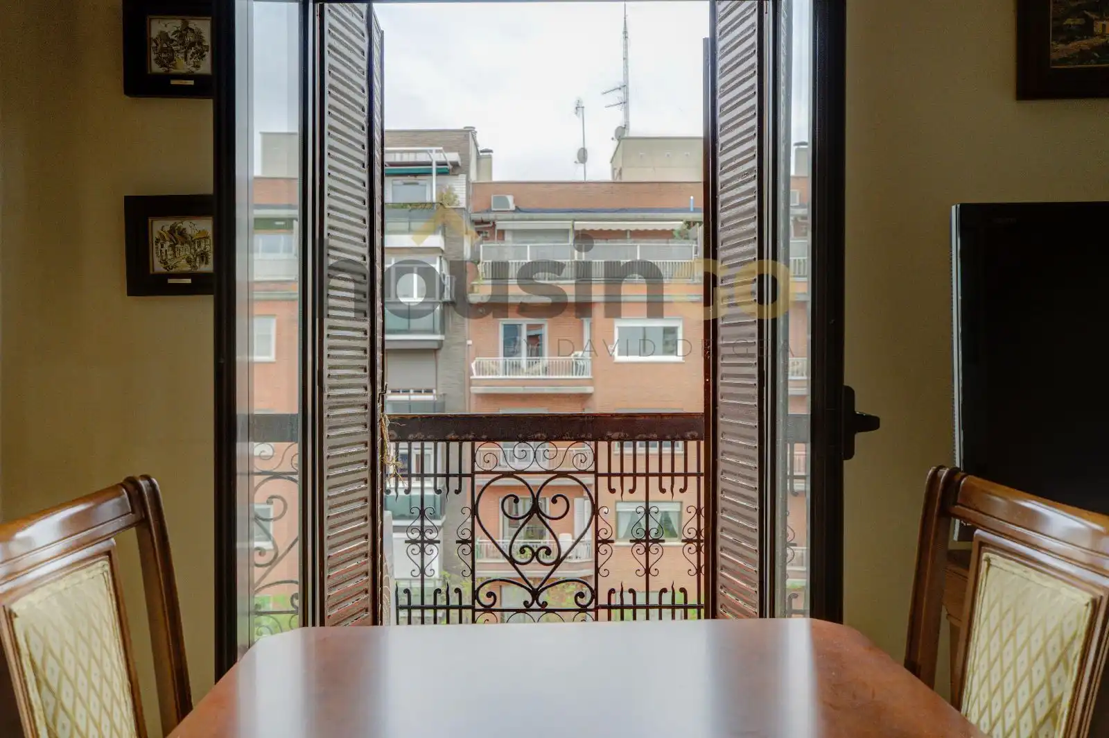 Balcony of Flat for rent in Madrid  with Air Conditioner, Heating and Parquet flooring