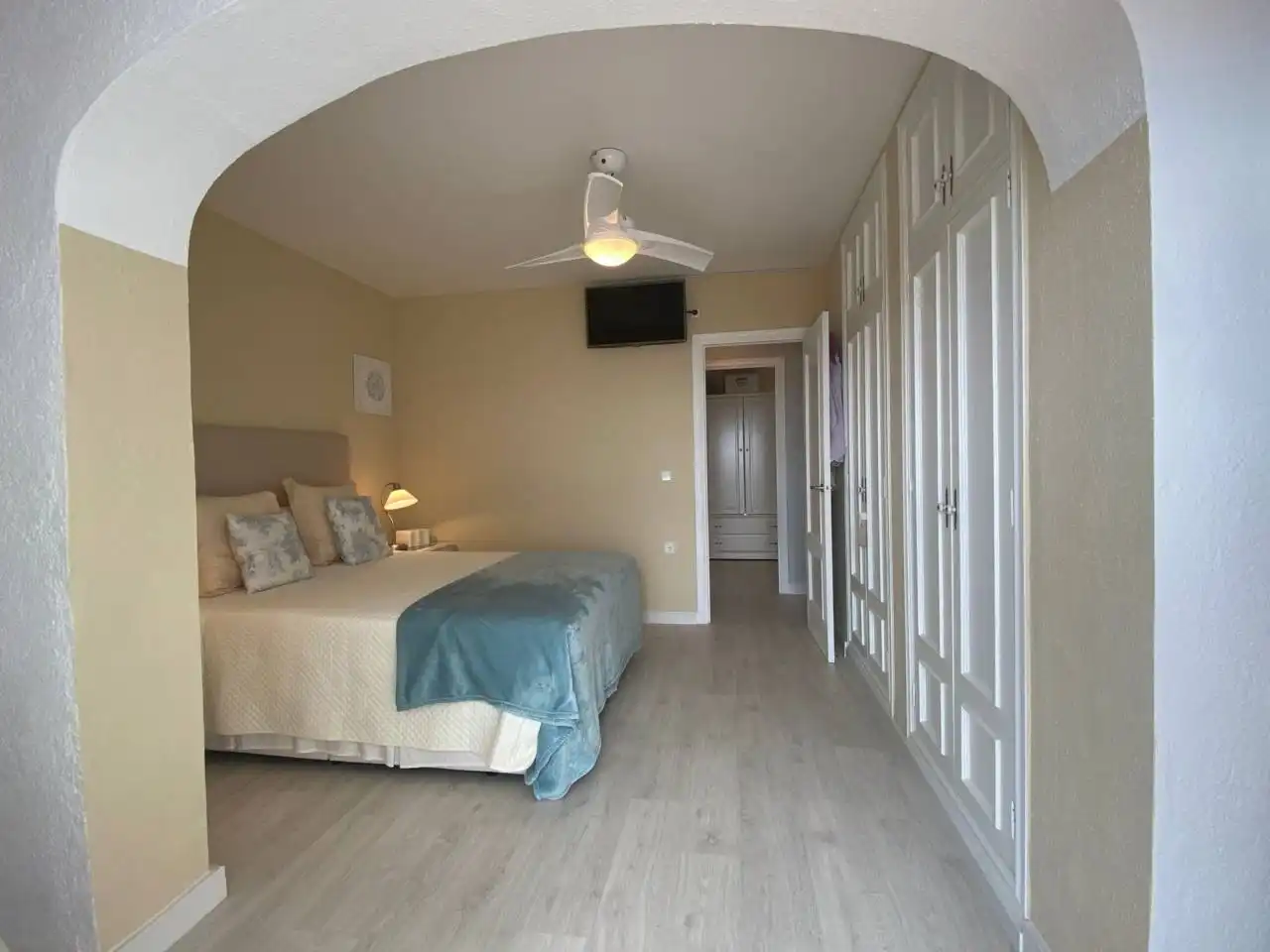 Habitación de Casa adosada en venta en Mont-roig del Camp con Aire acondicionado, Parquet y Terraza