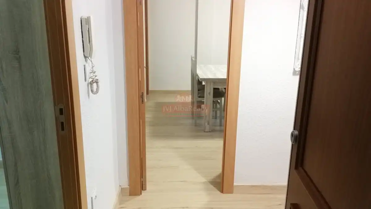 Flat with terrace to rent in Ensanche - Franciscanos, imagen 29