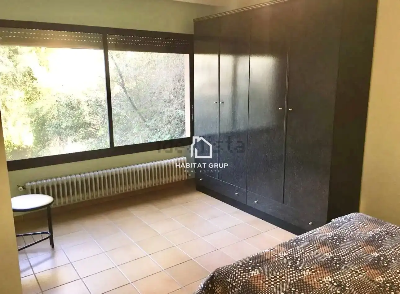 Dormitori de Casa o xalet en venda en Santa Pau amb Calefacció, Jardí privat i Terrassa