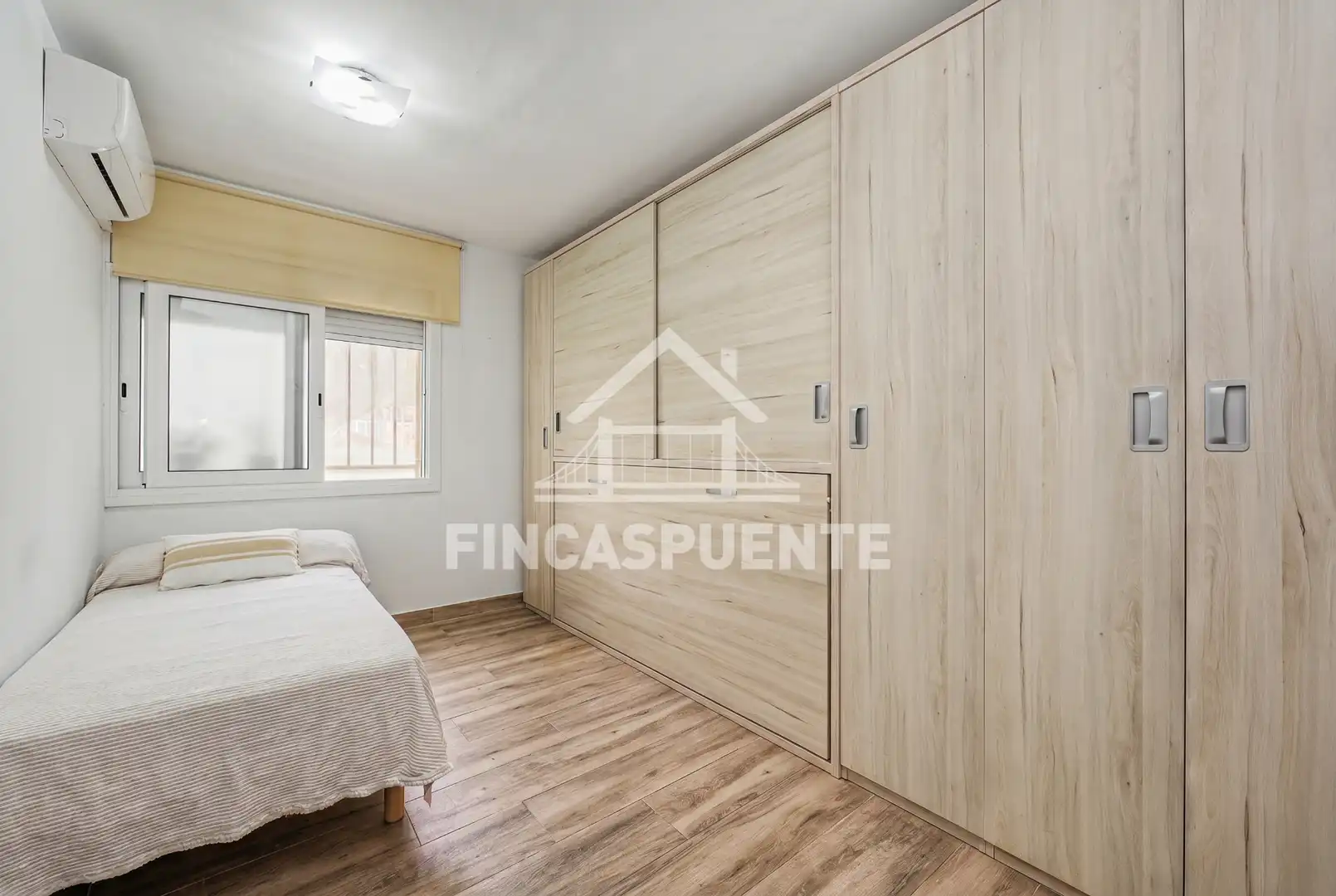 Piso en venta en El Camp de l'Arpa del Clot