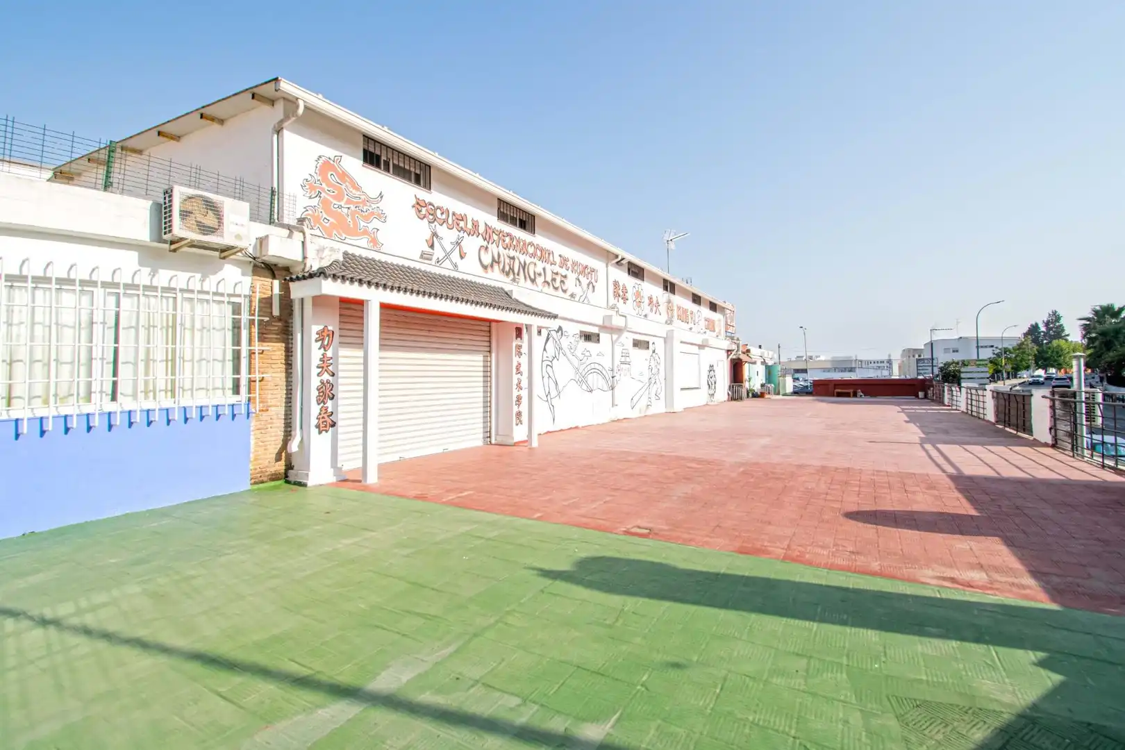 Local commercial à vendre à Ciudad Aljarafe, imagen 2