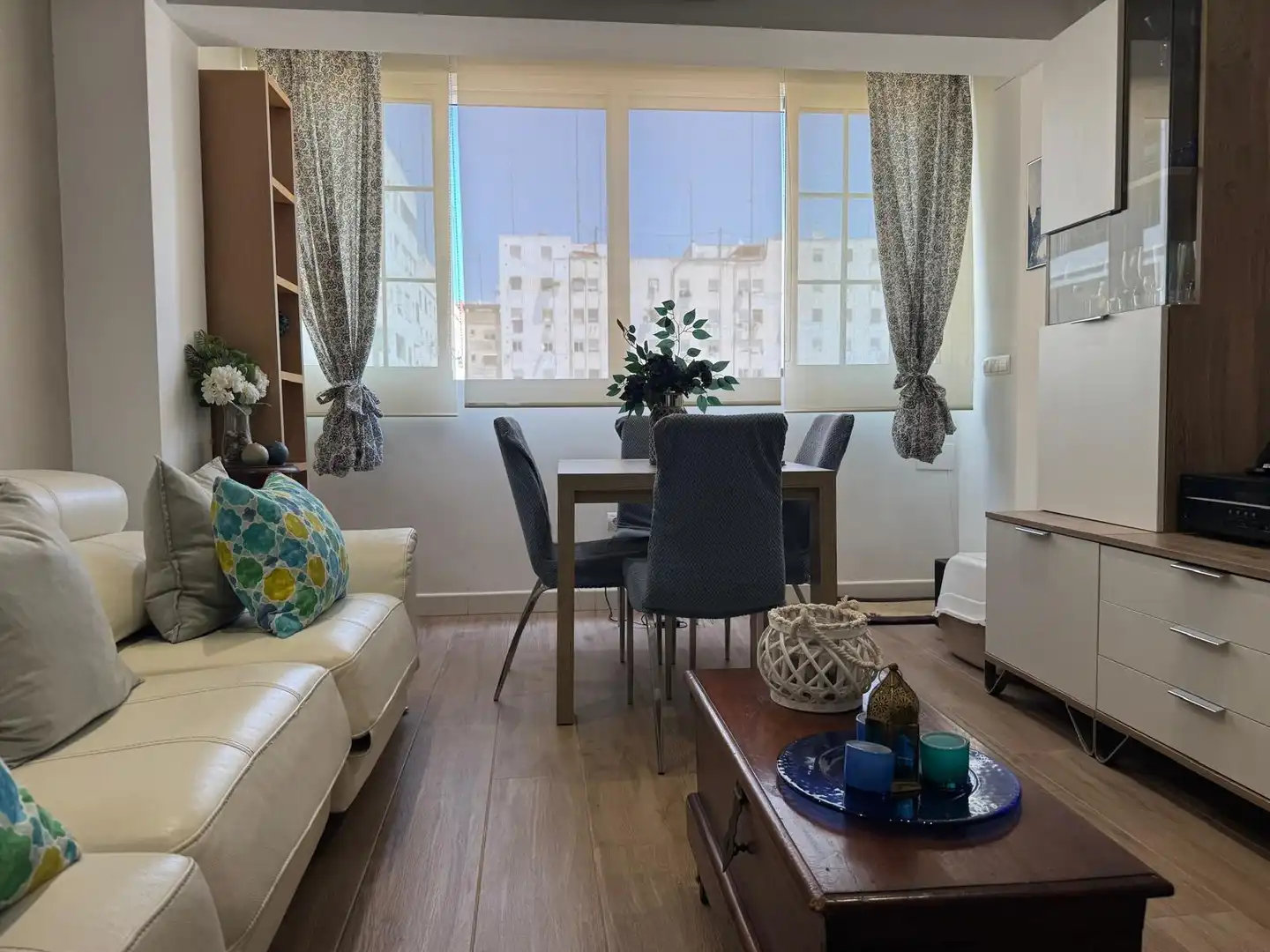 Living room of Flat for sale in Valencia