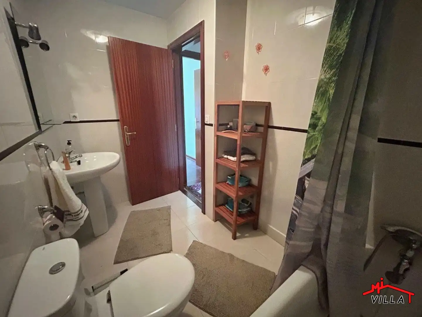 Baño de Piso en venta en Ramales de la Victoria con Calefacción, Terraza y Piscina comunitaria