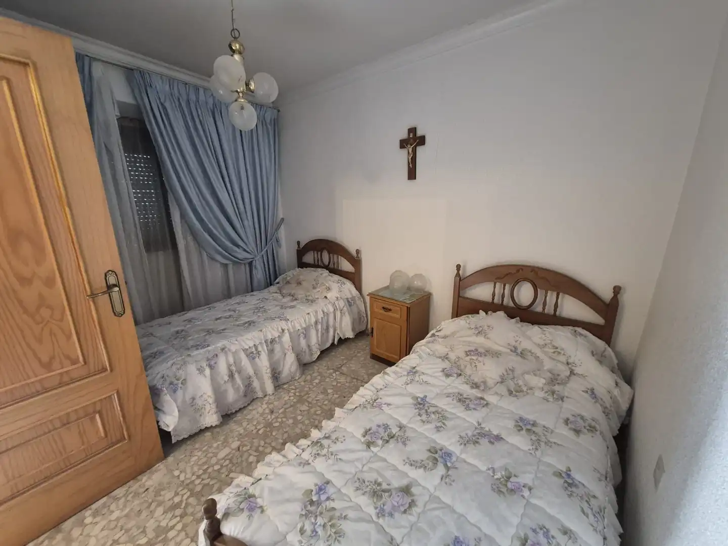 Dormitori de Casa o xalet en venda en Luciana amb Calefacció
