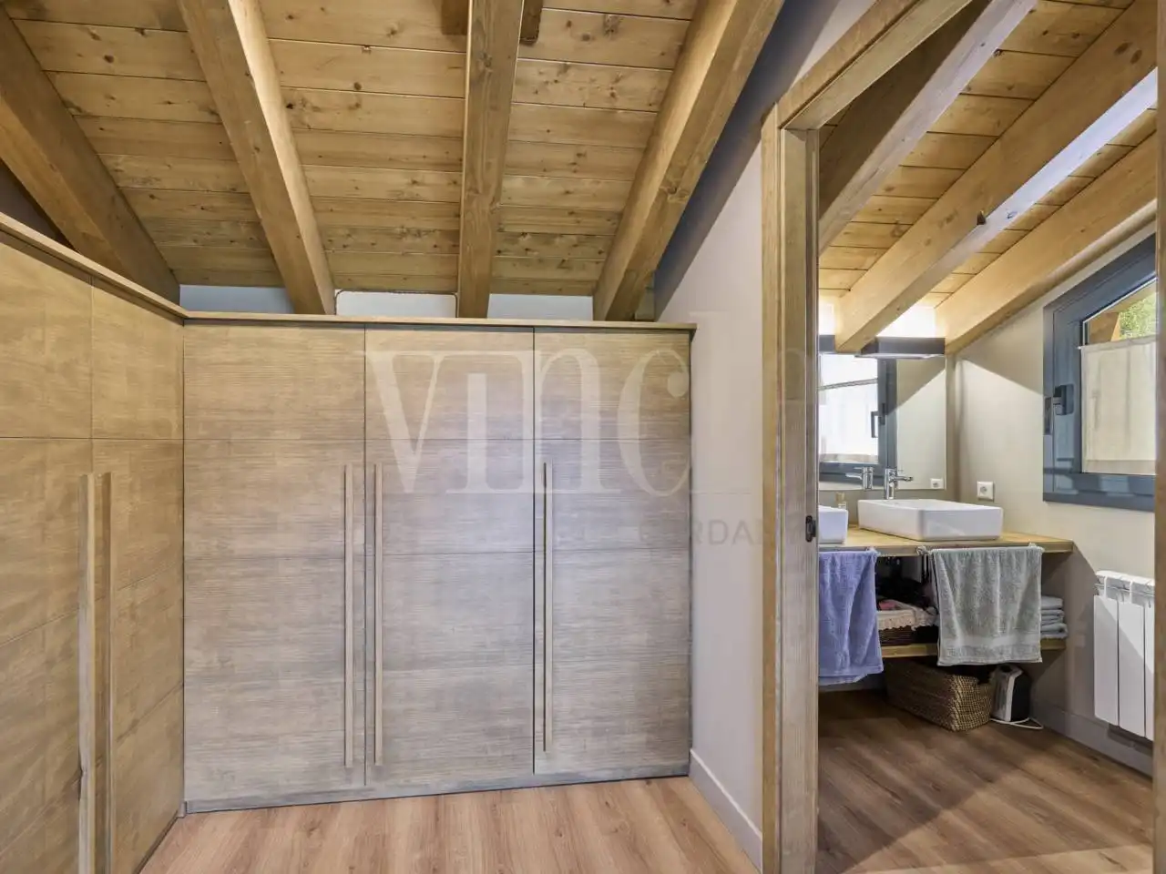 Dormitori de Casa o xalet en venda en Ger amb Calefacció, Jardí privat i Parquet