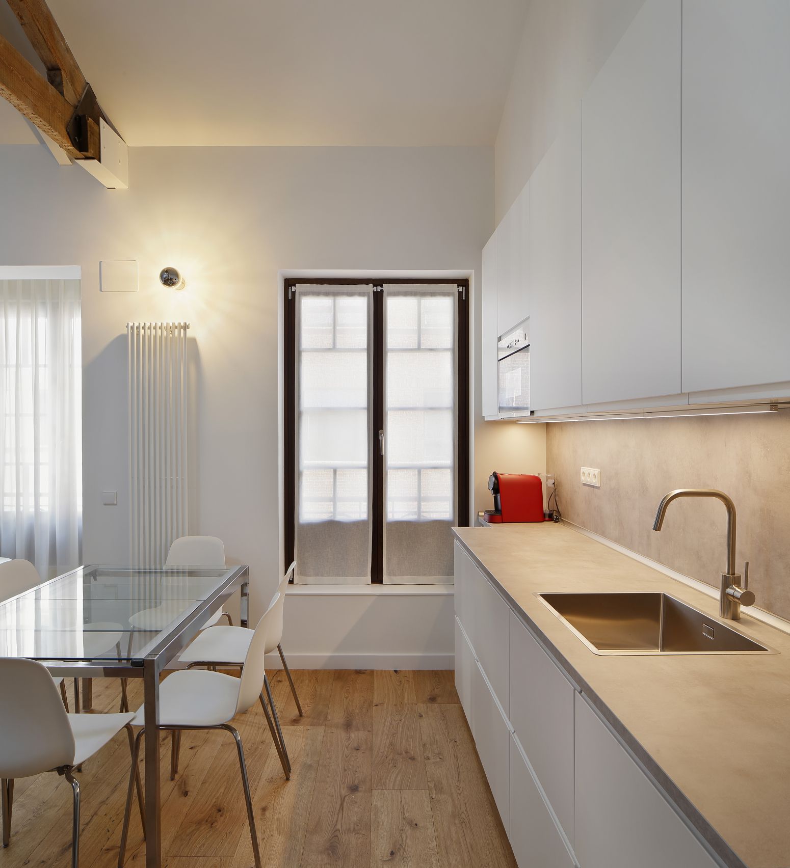 Cuina de Pis en venda en Gijón  amb Calefacció