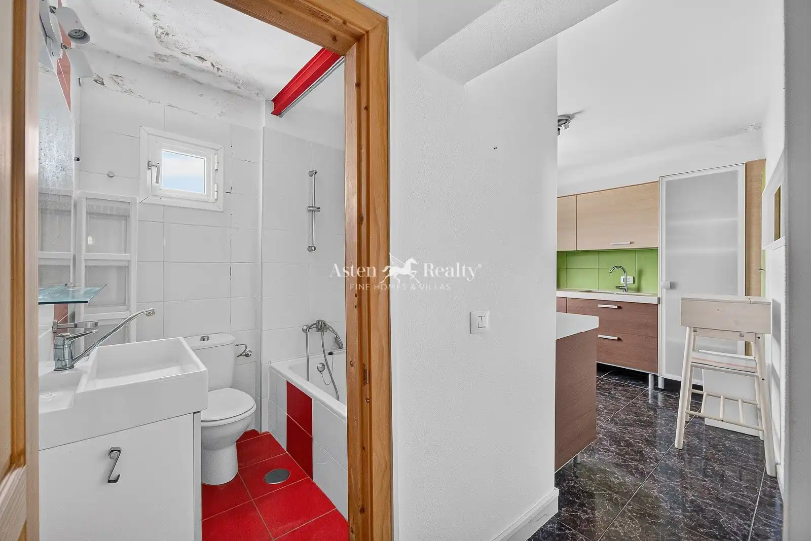 Baño de Casa adosada en venta en La Orotava con Terraza y Amueblado