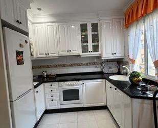 Kitchen of Flat for sale in Oviedo   with Balcony