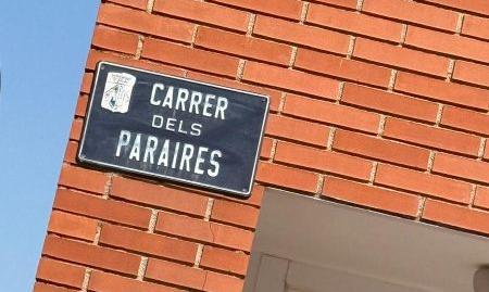 Foto 2 de Casa o chalet en venta en  Calle Paraires, 29, Roc Blanc, Terrassa