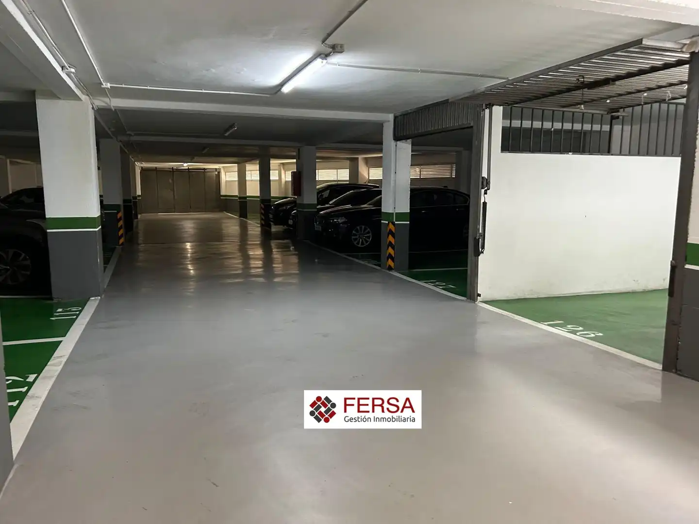 Aparcament en venda a Ensanche - Sar, imagen 5
