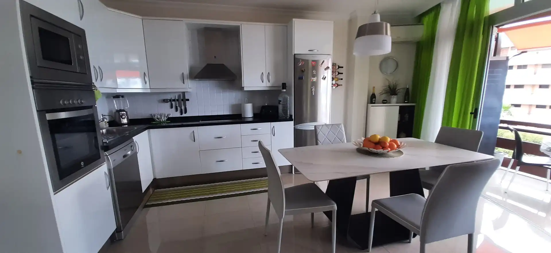 Cocina de Apartamento en venta en Arona con Terraza y Piscina comunitaria