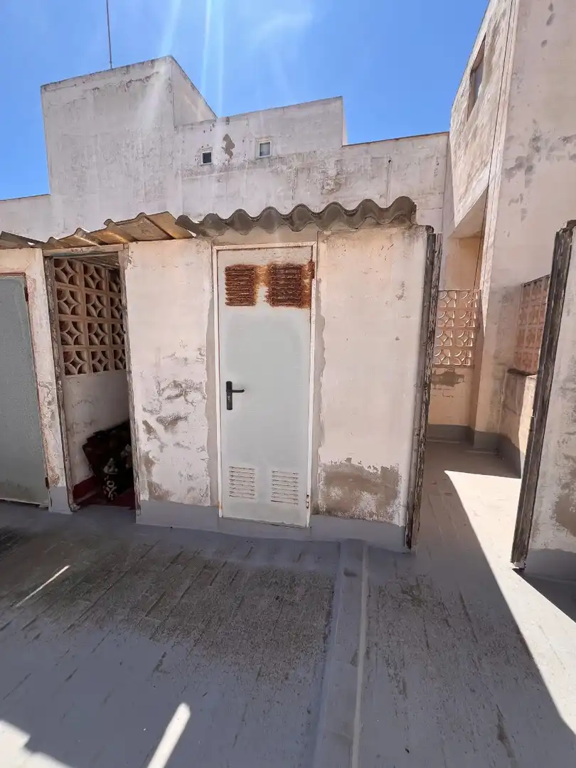 Vista exterior de Dúplex en venta en Guardamar del Segura con Aire acondicionado, Calefacción y Terraza