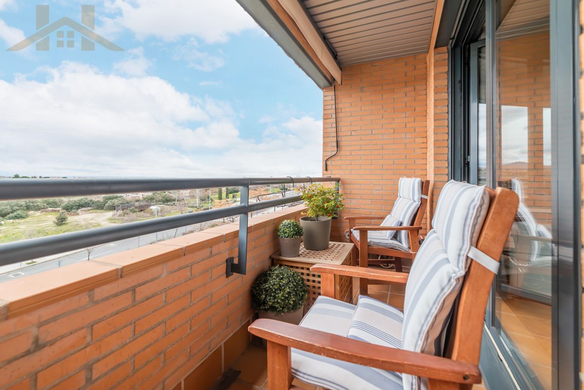 Balcony of Flat for sale in Colmenar Viejo  with Air Conditioner, Heating and Parquet flooring