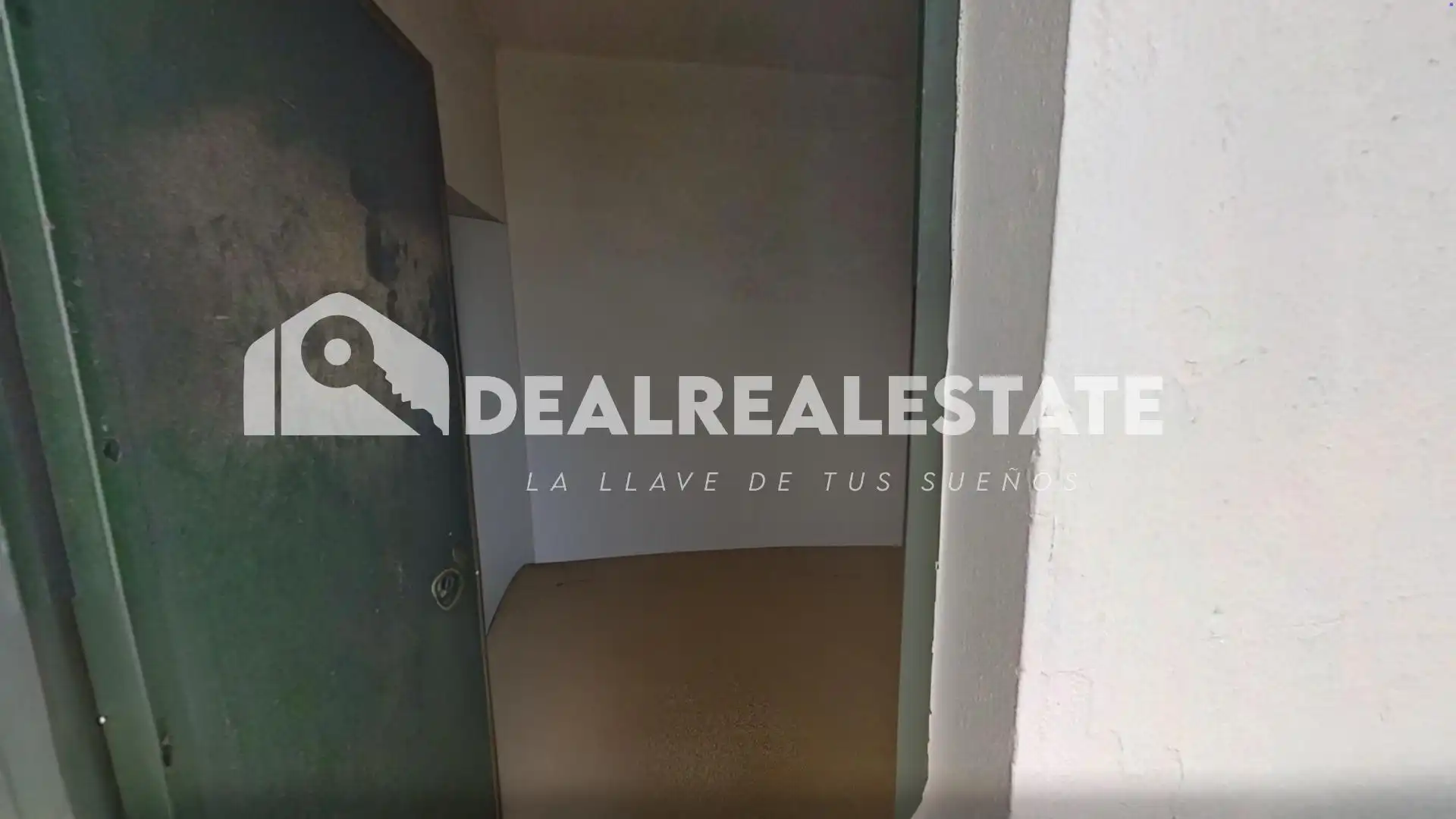 Exterior view of Houses for sale in Brenes  with Air Conditioner, Terrace and Storage room