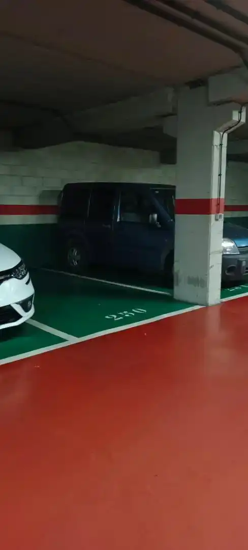 Parking de Garaje en venta en  Logroño