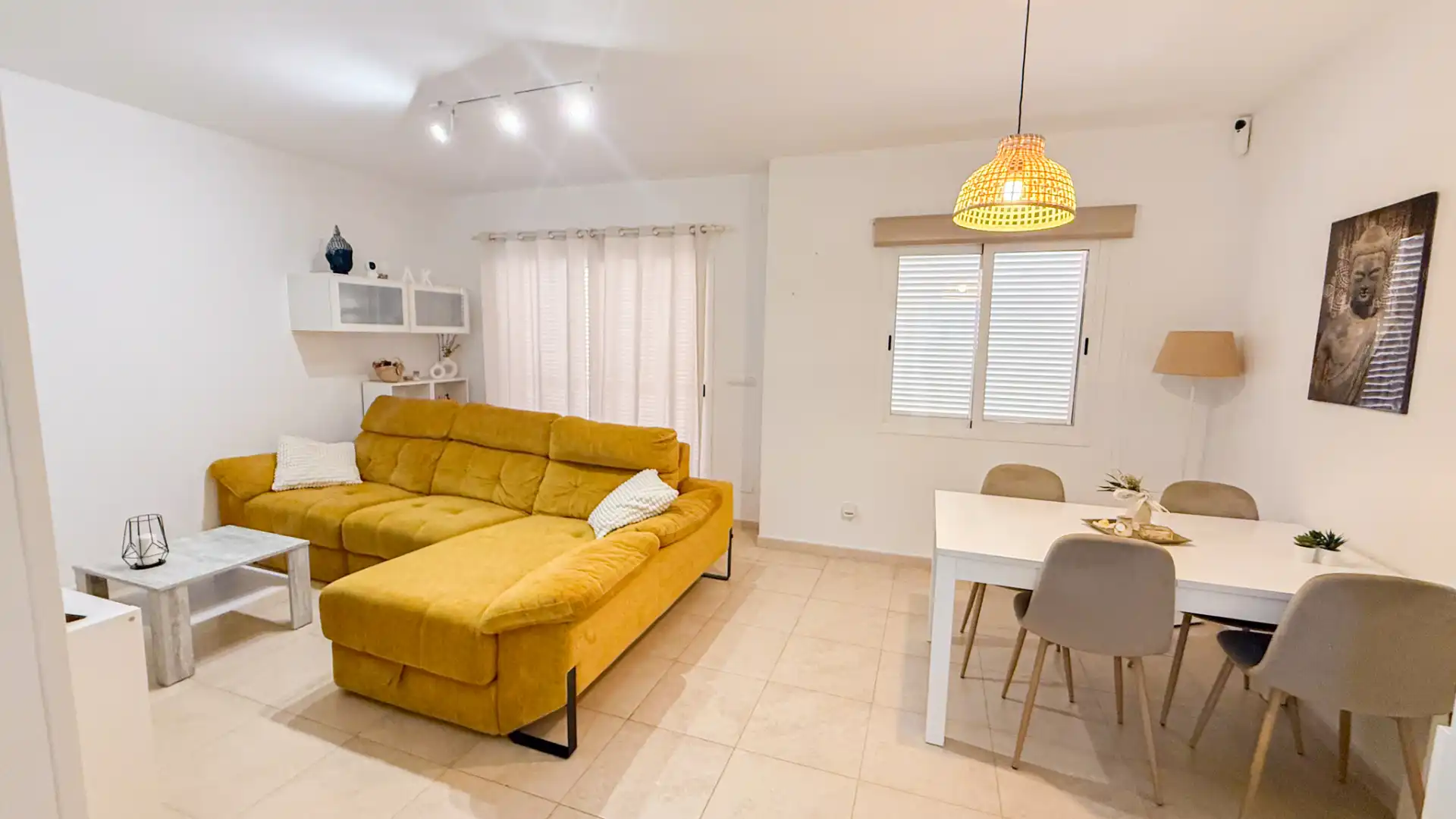 Living room of Detached homes for rent in Vélez-Málaga  with Air Conditioner, Heating and Terrace
