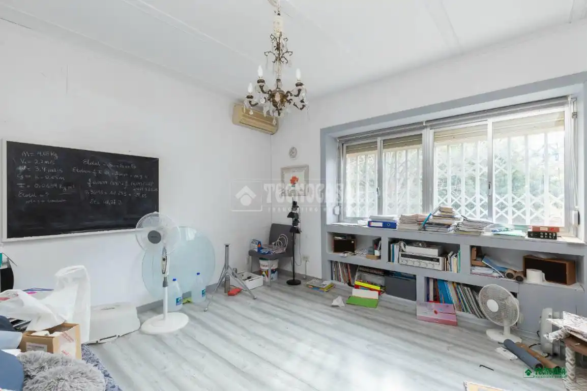 Habitación de Casa adosada en venta en Almería con Jardín privado y Terraza