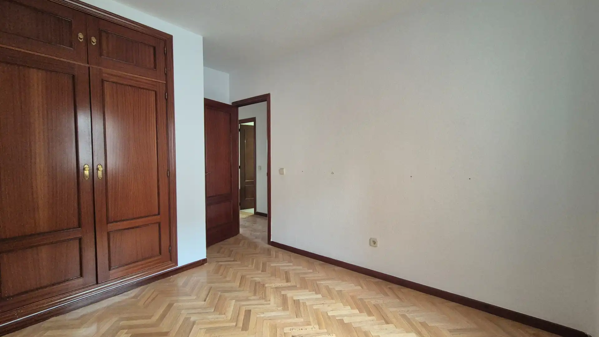 Bedroom of Flat for sale in Galapagar  with Heating, Parquet flooring and Terrace