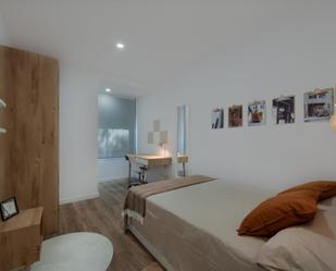 Bedroom of Apartment to share in  Barcelona Capital  with Heating, Furnished and Oven