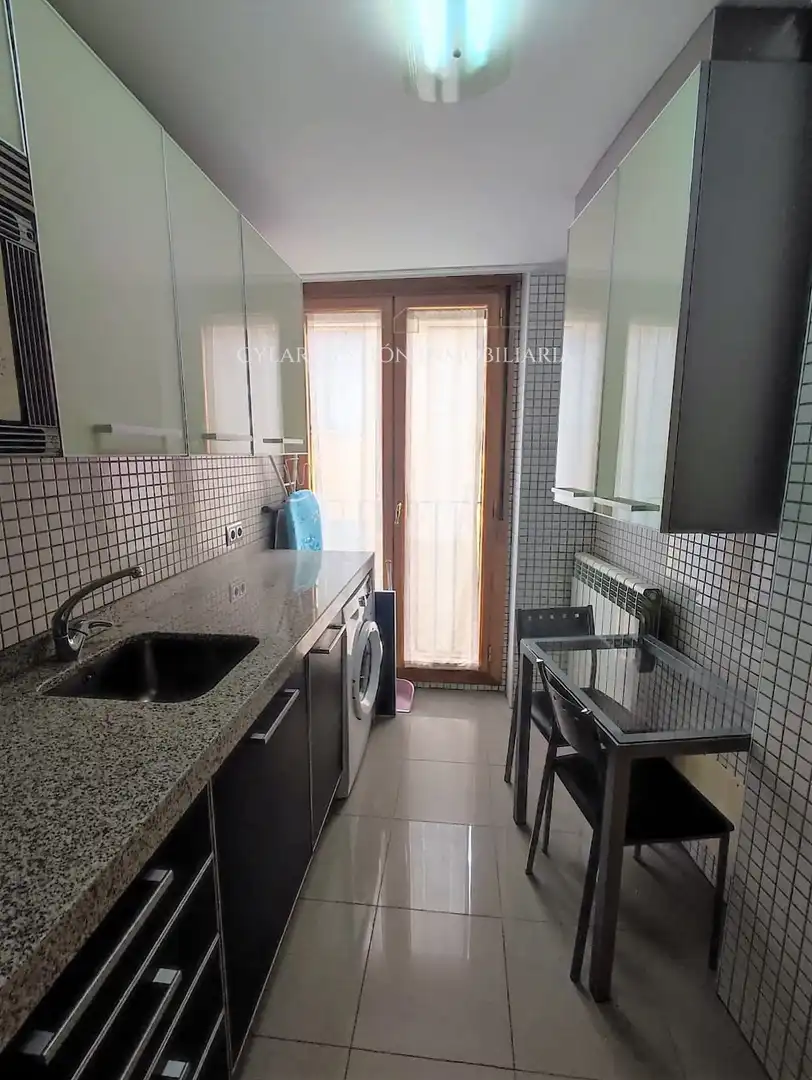 Kitchen of Flat for rent in Salamanca  with Heating, Parquet flooring and Terrace